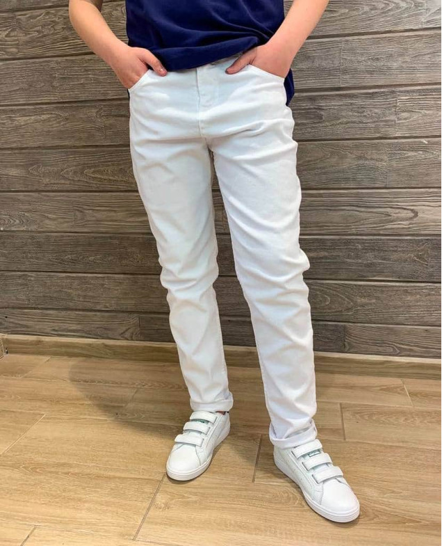 Джинси для хлопчика або дівчинки весна/осінь 2-381 котон МОМ Denimwear білі 116(р)