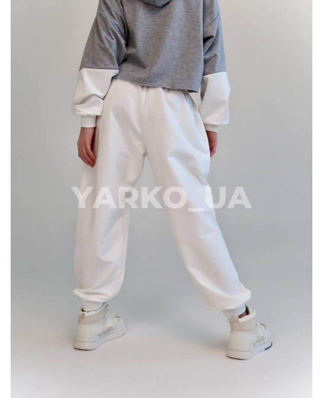 Костюм спортивний HAYKIDS для дівчат весна/осінь 2575 з котону сірий/білий London 152(р)