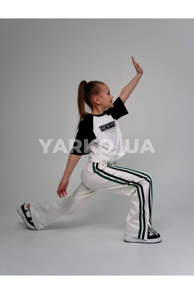 Футболка-топ HAYKIDS для дівчат на літо 2613 з котону білий/чорний New York 116(р)