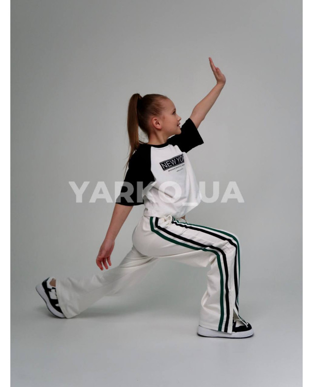 Футболка-топ HAYKIDS для дівчат на літо 2613 з котону білий/чорний New York 116(р)