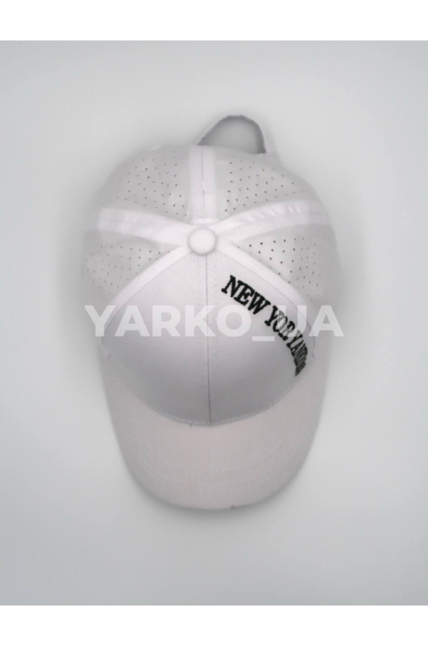 Бейсболка Makko для хлопчиків на літо NB164 котон білий перфорація Yanke 1903 52-54(р)