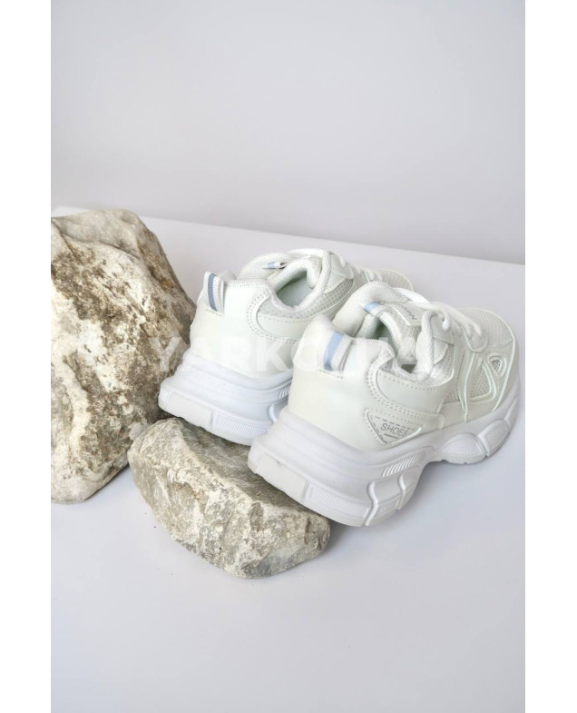 Кросівки NAVIGATOR uni на літо B5507-4 екошкіра/сітка білий Shoes трикутники 38(р)