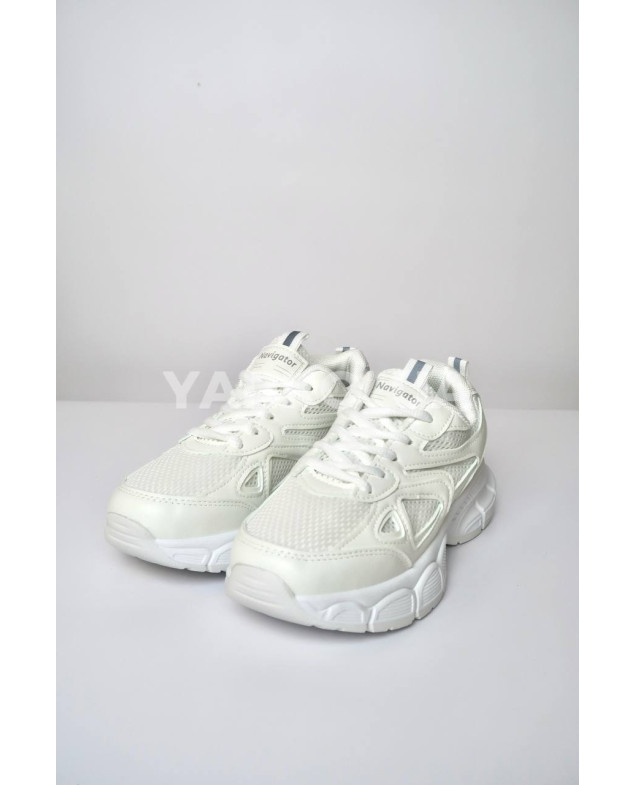 Кросівки NAVIGATOR uni на літо B5507-4 екошкіра/сітка білий Shoes трикутники 41(р)
