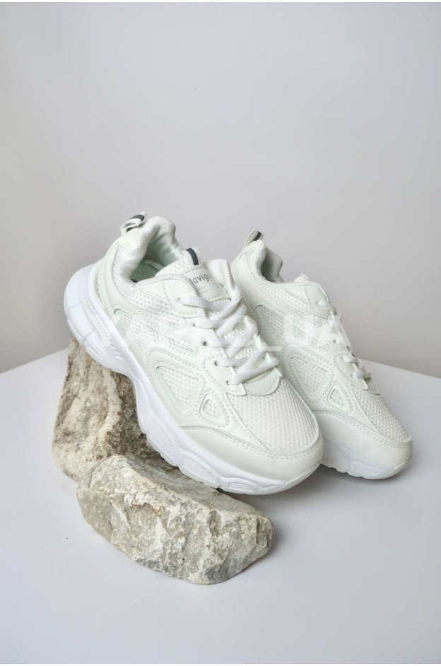 Кросівки NAVIGATOR uni на літо B5507-4 екошкіра/сітка білий Shoes трикутники 41(р)