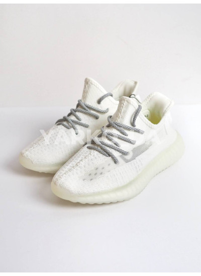 Кросівки Stilli для хлопчиків і дівчаток на літо CX1090-2 сітка білий Yeezy Boost 37(р)