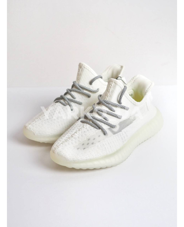 Кросівки Stilli для хлопчиків і дівчаток на літо CX1090-2 сітка білий Yeezy Boost 37(р)