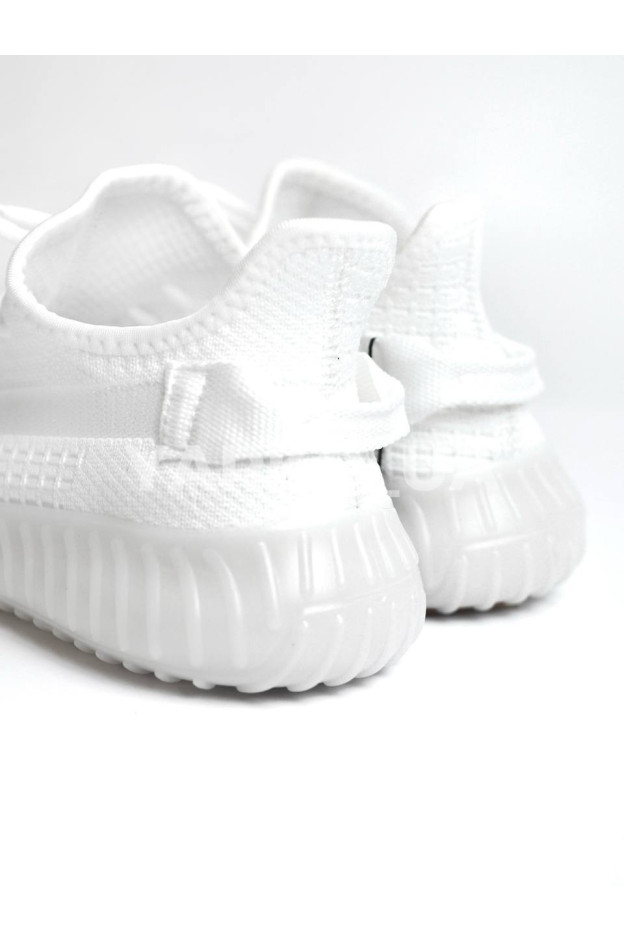 Кросівки Stilli для хлопчиків і дівчаток на літо F02-2A сітка білий Yeezy Boost полоса 37(р)