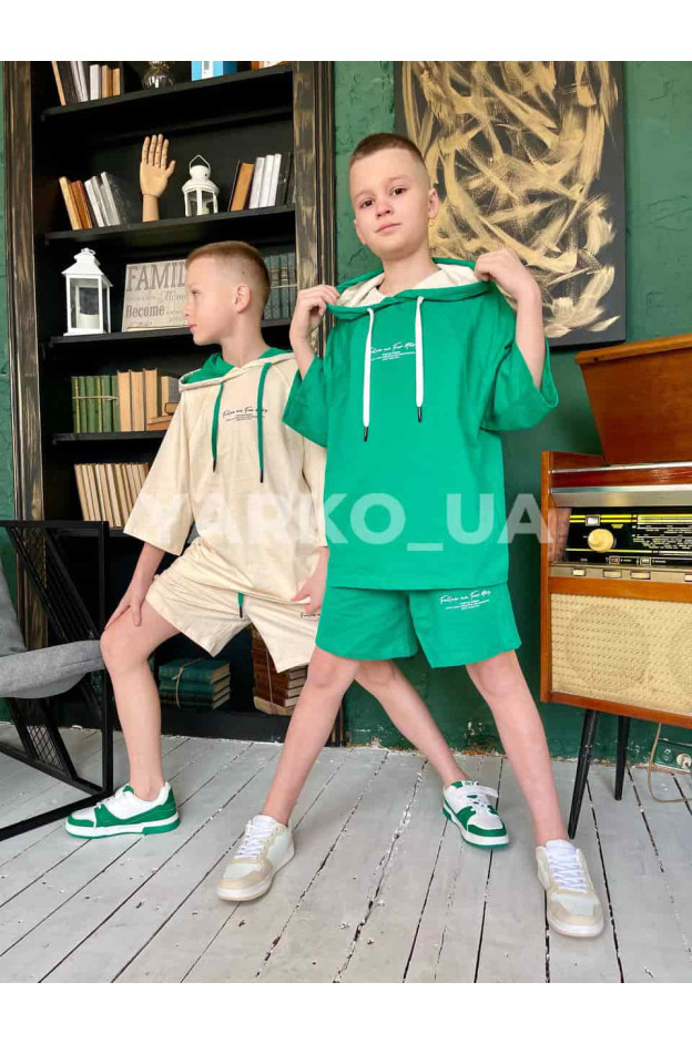Костюм для хлопців LOCOLOCO на літо 7064/7024 з котону кремовий Follow me 158(р)