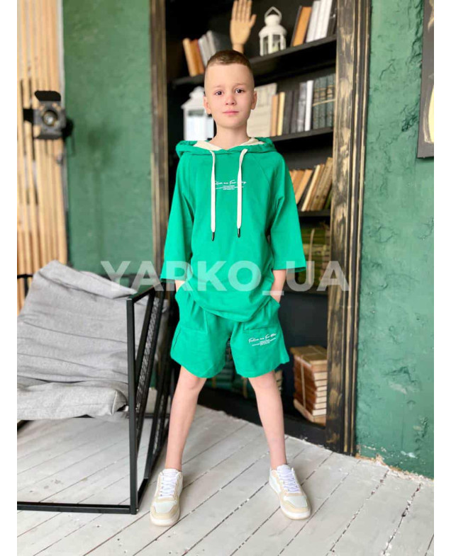 Костюм для хлопців LOCOLOCO на літо 7064/7024 з котону кремовий Follow me 158(р)