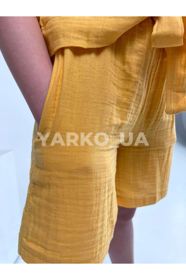 Костюм для дівчат 3509 з мусліну бежевий гудзики 128(р)