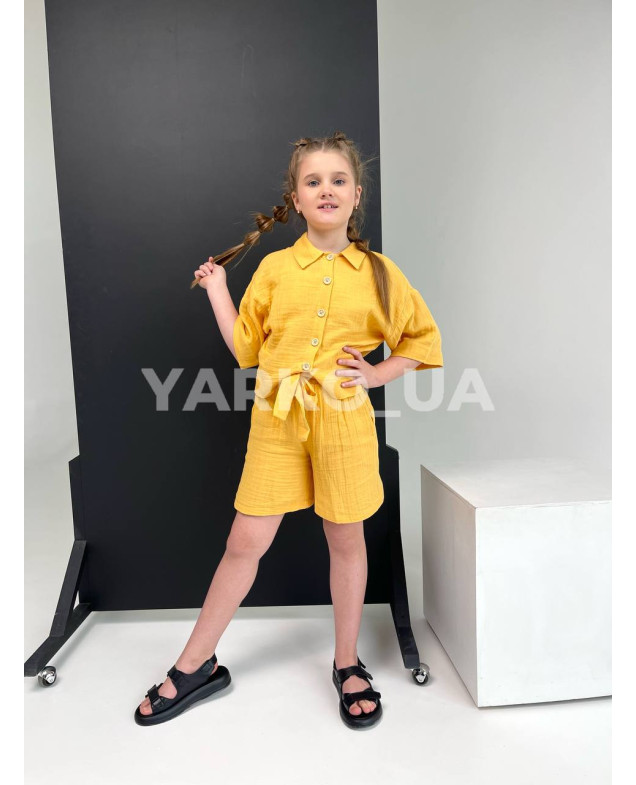 Костюм для дівчат 3509 з мусліну бежевий гудзики 128(р)