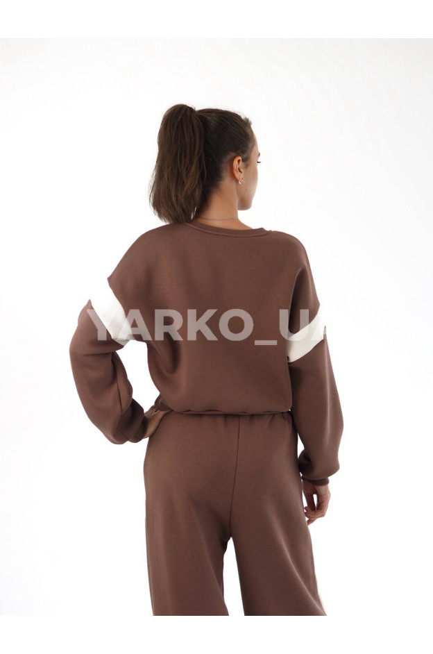 Костюм спортивний HAYKIDS для дівчаток на зиму 24WB102 котон/фліс шоколад вишивка H 140(р)