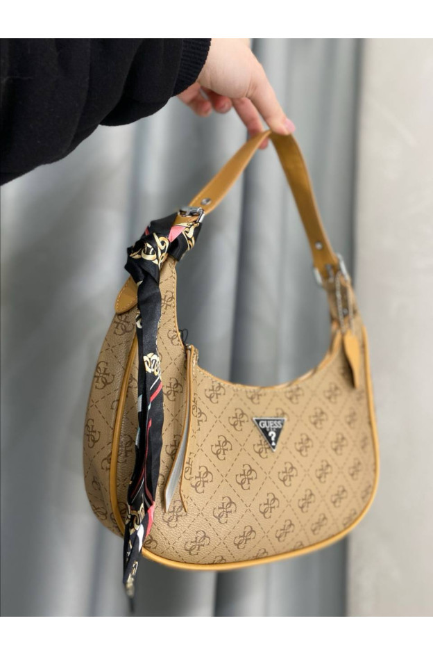 Сумка для дівчинки 4139 екошкіра бежевий GUESS зі стрічкою 15 х 28 х 6 см