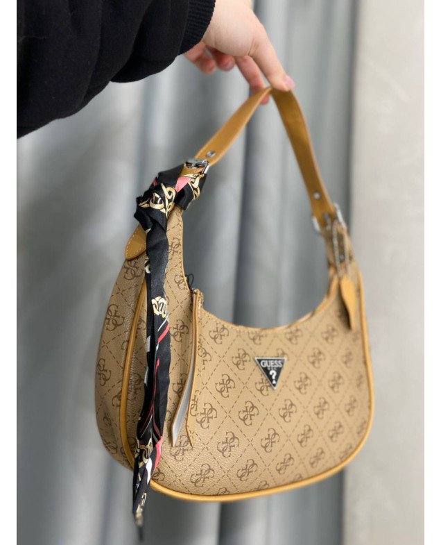 Сумка для дівчинки 4139 екошкіра бежевий GUESS зі стрічкою 15 х 28 х 6 см