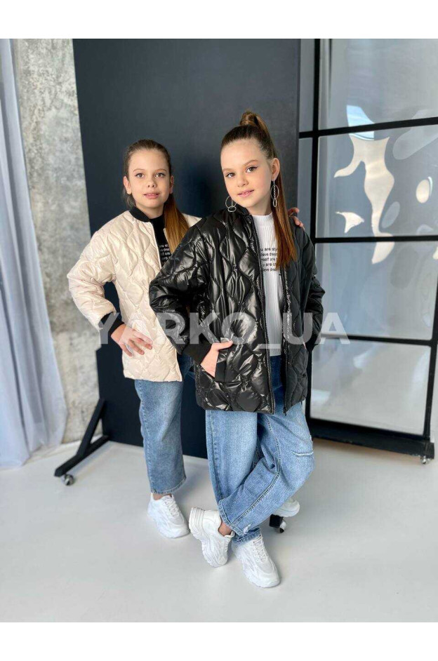 Куртка Madlen для дівчат весна/осінь 995466 з синтепону стьожка хвиля чорна 140(р)