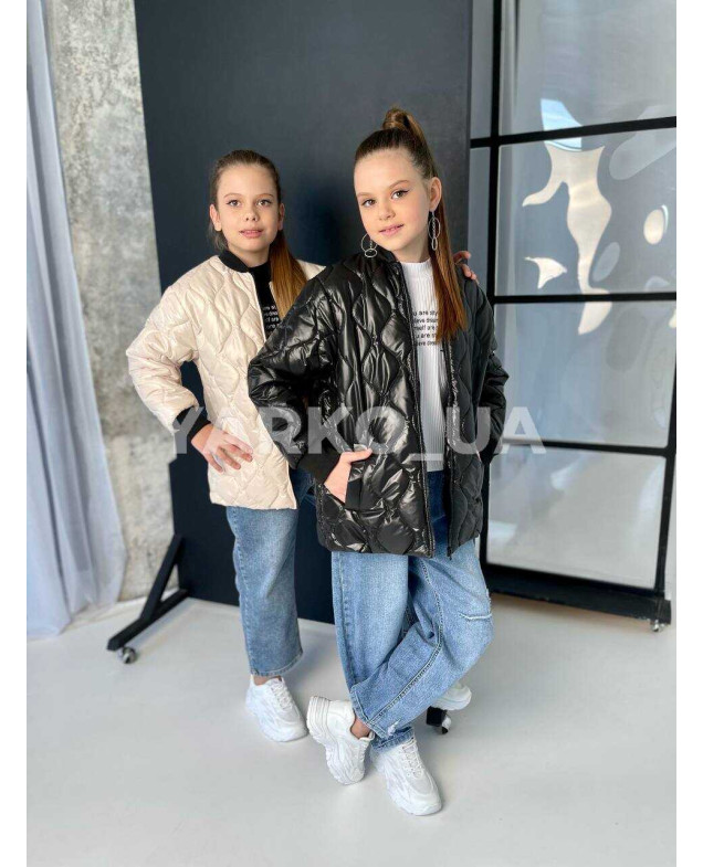 Куртка Madlen для дівчат весна/осінь 995466 з синтепону стьожка хвиля чорна 140(р)