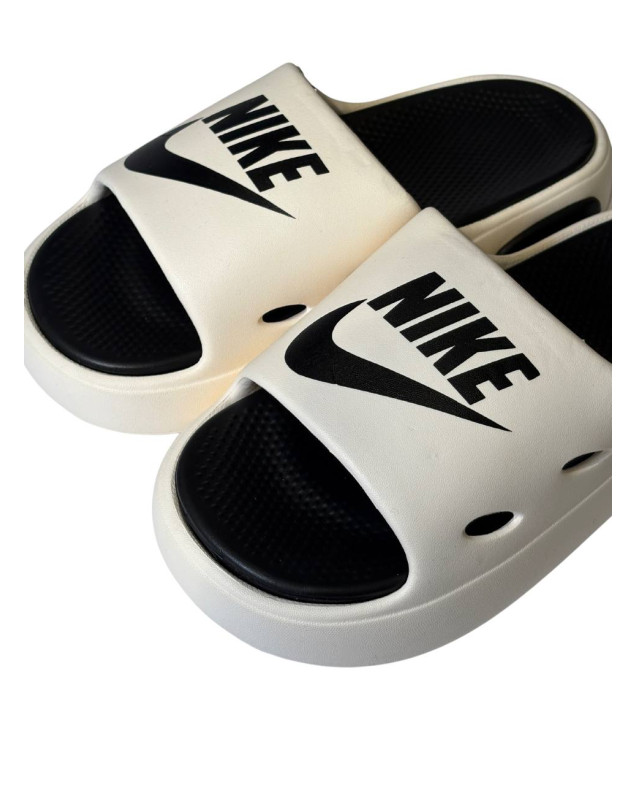 Шльопанці для дівчинки або для хлопчика на літо 1050 EVA крем/чорний NIKE 38-39(р)
