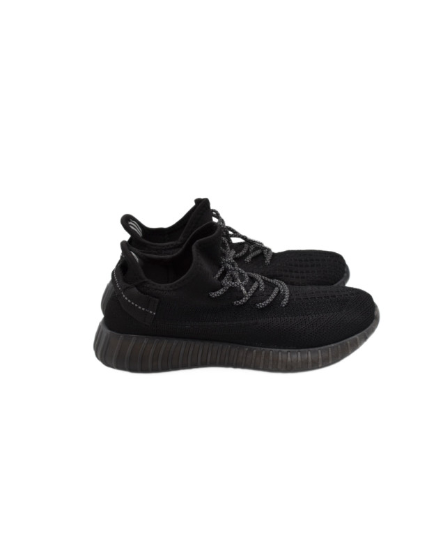 Кросівки для хлопчика або для дівчинки на літо A002-5 текстиль чорний Yeezy Boost 38(р) 