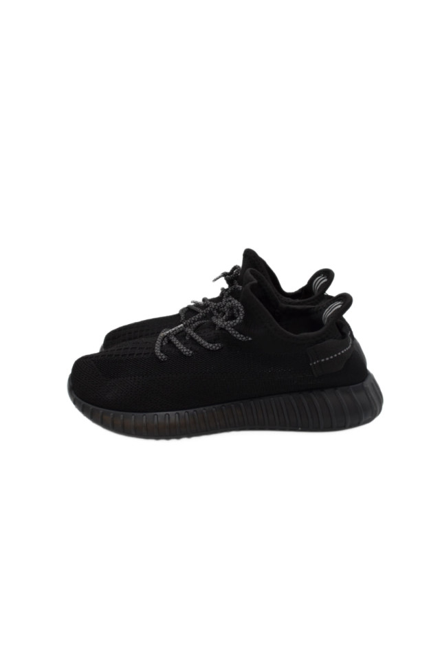 Кросівки для хлопчика або для дівчинки на літо A002-5 текстиль чорний Yeezy Boost 38(р) 