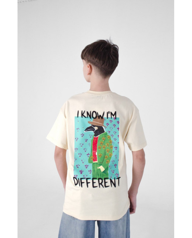 Футболка для дівчинки або для хлопчика на літо 8227 котон бежевий Different 134(р) 