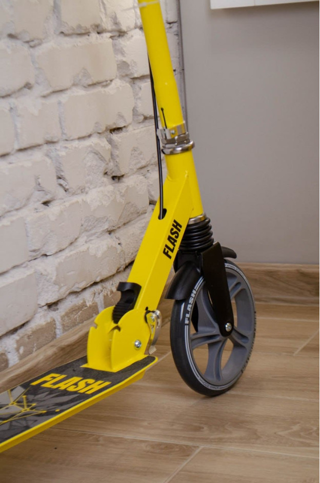 Самокат Best Scooter для дівчинки або для хлопчика FL-14320 чорний/жовтий ручне гальмо, амортизатор передній