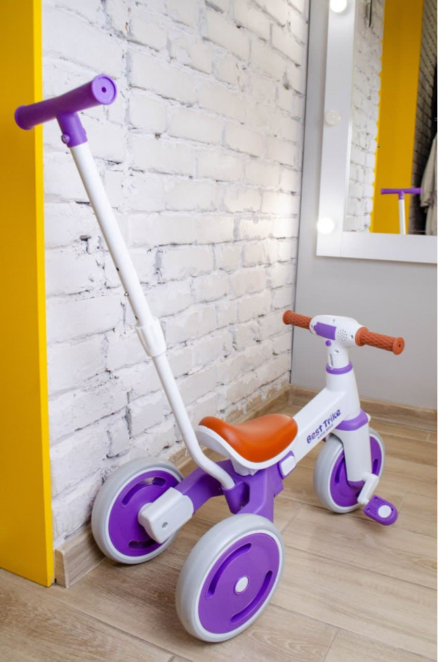 Велосипед Best Trike для дівчинки або для хлопчка LB-10571 нейлон білий/фіолет 3-х колісний,колеса передні 10