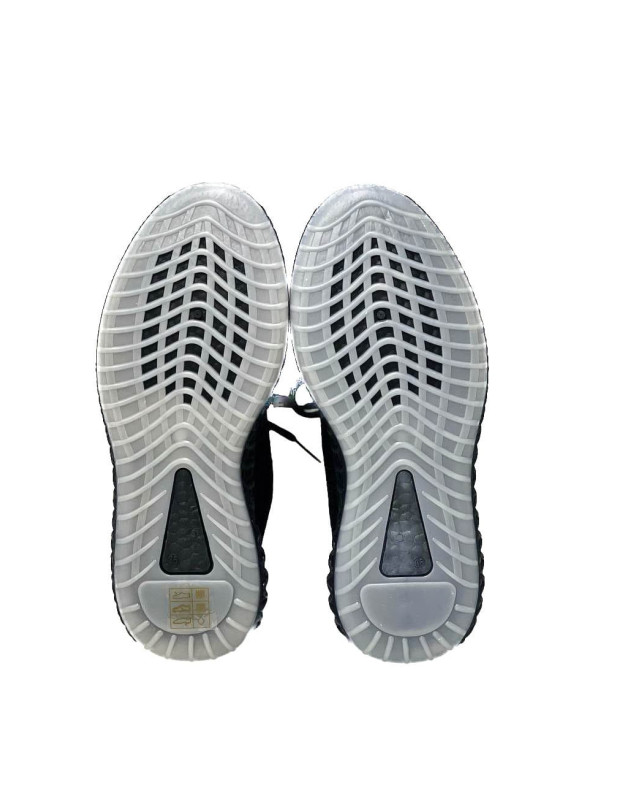 Кросівки для дівчинки або для хлопчика на літо 20-921 сітка чорний Yeezy 36(р) 