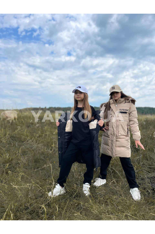 Куртка-парка зимова для дівчат HL-802# з холофайберу/флісу 2 кольори 140(р)